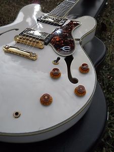 1991 Epiphone Sheraton WH, Korea, White/Gold, Very Clean, All Original, Epi Case