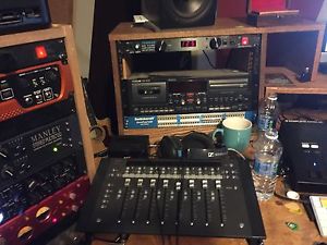 Avid Artist Mix Mixer
