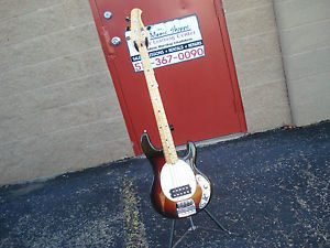 Ernie Ball Music Man StingRay “Old Smoothie” 40th Anniversary 4 String Bass case