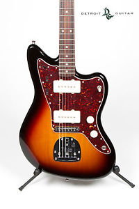 BRAND NEW FENDER CLASSIC PLAYER JAZZMASTER SPECIAL 3-TONE SUNBURST W/ BAG