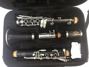 Beautiful Vintage 1935 BUFFET Pre R-13 CLARINET- Nickel keys ,Newly Overhauled!
