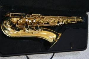 Yamaha Tenor Saxophone YTS-52A