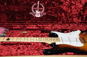 FENDER 60TH ANNIVERSARY COMMEMORATIVE STRATOCASTER