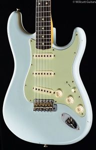 Fender Custom Shop '61 Stratocaster Journeyman Relic Faded Sonic Blue (679)