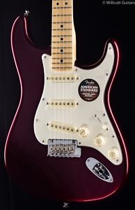 Fender American Standard Stratocaster Bordeaux Metallic (407)