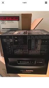 UNIVERSAL AUDIO UAD 2 SATELLITE QUAD  (Thunderbolt or Firewire)