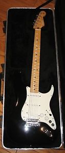 Roland G-5 VG Fender Stratocaster Modeling Guitar