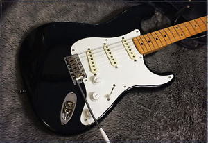 Fender Japan ST57-65 Made in Japan Fujigen Stratocaster w/Soft Case