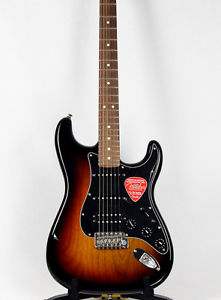 2012 Fender American Special Stratocaster Humbucker Electric Guitar - 10018705