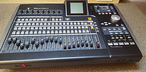 TASCAM 2488neo Digital PortaStudio 24 Bit (44.1kHz)