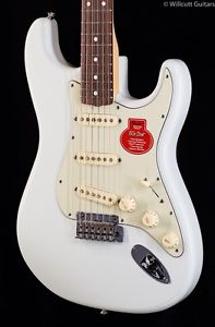 Fender Classic Player '60s Stratocaster Sonic Blue (911)