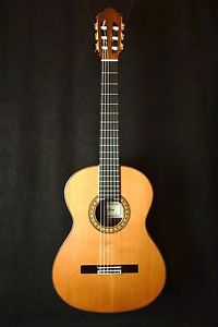 USED Almansa Classical 459 Cedar  All Solid Wood  Instrument
