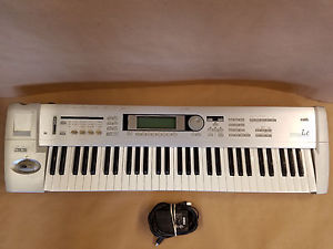 Korg Triton LE 61 key  Music Workstation Synth