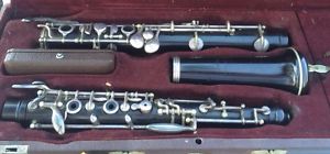 Nice Benwal New York wood Oboe - made in France w/Case & Reeds