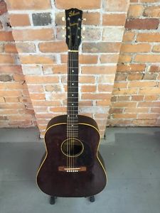 VINTAGE GIBSON BANNER J-45 GUITAR