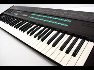 YAMAHA Yamaha DX7 digital synthesizer