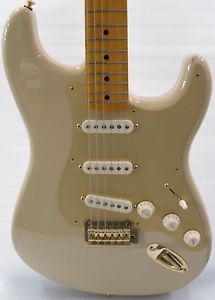 FENDER 60TH ANNIVERSARY CLASSIC PLAYER '50S STRATOCASTER