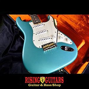 Fender Custom Shop 1966 Stratocaster Ocean Turquoise Relic Electric Guitar