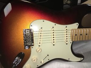 Fender American Deluxe Stratocaster Strat Plus Metallic 3 Tone Sunburst With HSC