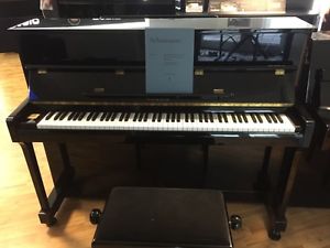 Samick Piano JS 115 BP IJODU1433