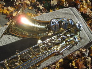 YAMAHA YTS2OOAD  TENOR SAXOPHONE EXCELLENT!  W/MANY NEW ACCESSORIES YTS23 W/MORE