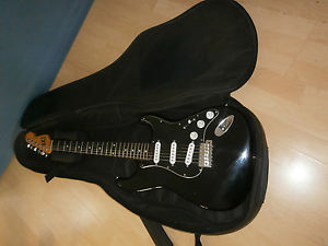 Fender Stratocaster MADE IN JAPAN 1987 ? 1989 ? Vintage guitar !