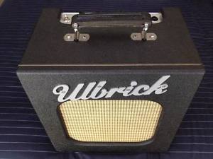 Ulbrick Firebottlw 5w 1x10" Tube Combo