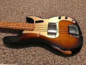 Fender 50's Classic Roadworn Precision Bass