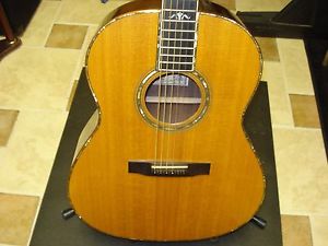 Larrivee L10 Acoustic Electric Guitar with Custom Case