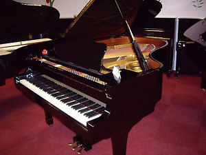 PIANO YAMAHA C5 MAGNIFIQUE