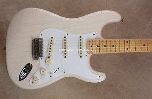 Fender Custom Shop '58 Strat Journeyman Relic Stratocaster Aged White Blonde