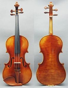 Maestro Stradivarius 15.5' Viola copy  #6256. Powerful tone