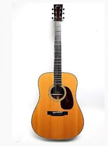 Collings D-2H Varnish Natural w/hard case F/S Guiter Bass From JAPAN #Q438