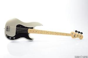 FENDER American Standard P-Bass Electric Precision Bass Guitar w/ Case #26376