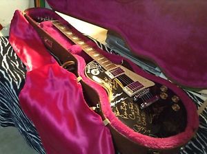 GIBSON LES PAUL STANDARD 1996 UNPLAYED HAND SIGNED BENEFIT CONCERT B.B KING WOW