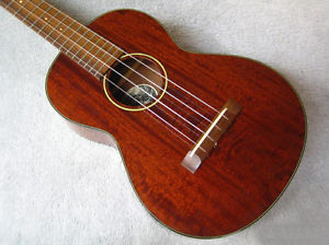 2010 Collings UT-2 Mahogany Ukulele Free Shipping