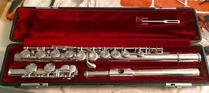 Flauto traverso Yamaha YFL 411 Meccanica mi snodato, Sol non in linea