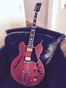 1968 Gibson ES 335 with Case