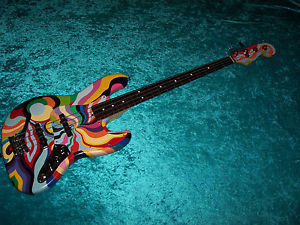Wild custom painted Jazz bass Fender American standard USA guitar vintage design