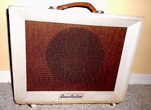 Vintage DANELECTRO Guitar Amplifier VISCOUNT Model 143 with foot reverb pedal