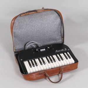 Hohner Bass 2 vintage classic analog keyboard + stand + softbag