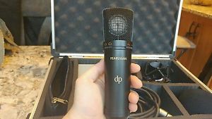 Pearlman TM-2 tube condenser microphone
