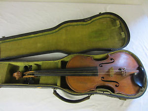eine sehr alte Geige 4/4 von Ernst Hermann Petzold mit koffer Nr 2161