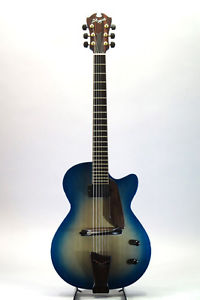 D'Aquisto: Electric Guitar DQ-CRE Centura Electric USED