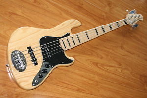 Lakland Skyline Darryl Jones 5-String Natural Finish
