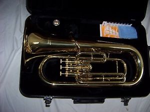 YAMAHA YEP-201 EUPHONIUM / BARITONE HORN -- EXCELLENT, NEAR-MINT CONDITION!