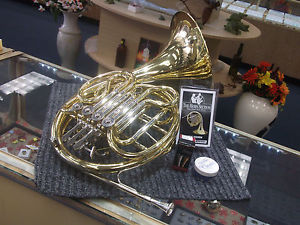 Yamaha YHR-567 Intermediate Double French Horn
