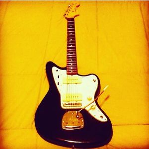Fender Classic Player Jazzmaster Electric Guitar