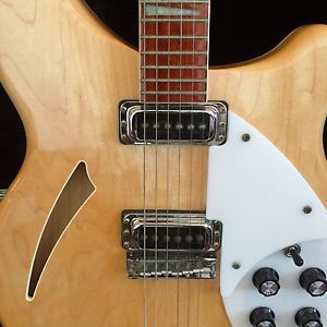 Rickenbacker 360 Mapleglo Semi-Halo Electric Guitar