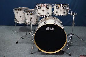 DW USA Collector's Series Finish Ply Shellset in "White Marine" - 22,10,12,14,16